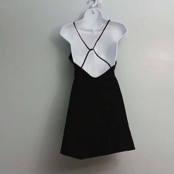Zara size medium women's black mini dress spaghetti criss-cross strap. - Picture 6 of 17